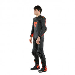 TUTA PELLE INTERA LAGUNA SECA 5 1PC  PERF. BLACK FLUO RED | DAINESE