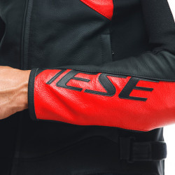 SPORTIVA LEATHER JACKET PERF. BLACK-MATT LAVA-RED WHITE | DAINESE